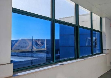 thermochromic building