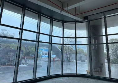 Lámina autotintable dinámica